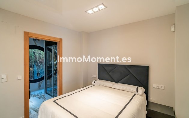 Wiederverkauf - Villa - Benalmadena - Benalmadena Centro