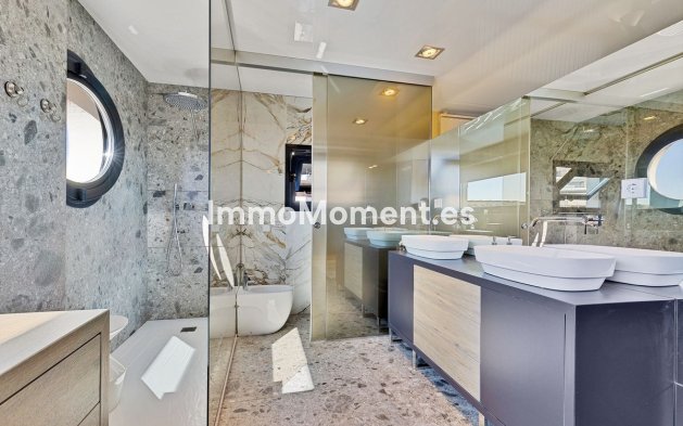 Wiederverkauf - Villa - Benalmadena - Benalmadena Centro