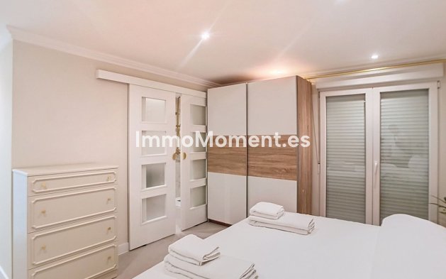 Resale - Apartment - Estepona - Estepona Centro