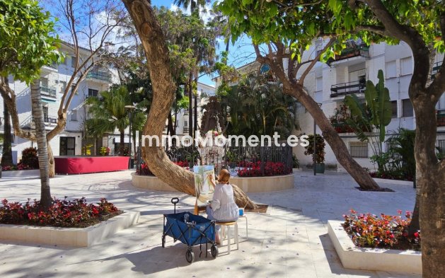 Resale - Apartment - Estepona - Estepona Centro