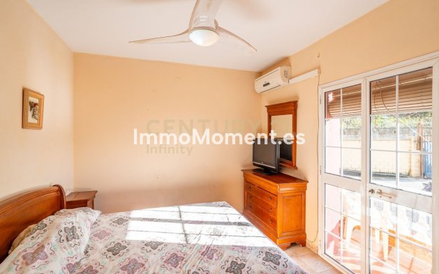 Resale - Villa - Mijas - Las Lagunas de Mijas