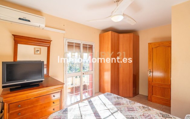 Resale - Villa - Mijas - Las Lagunas de Mijas