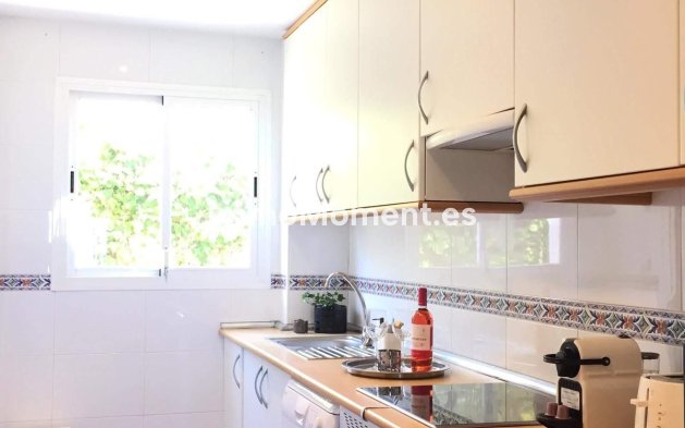 Resale - Apartment - Mijas - Calahonda