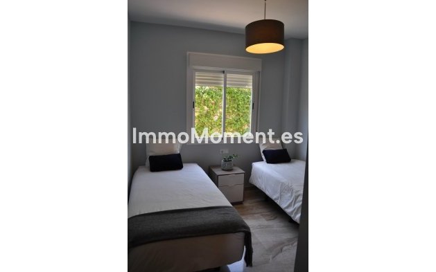 Resale - Apartment - Mijas - Calahonda