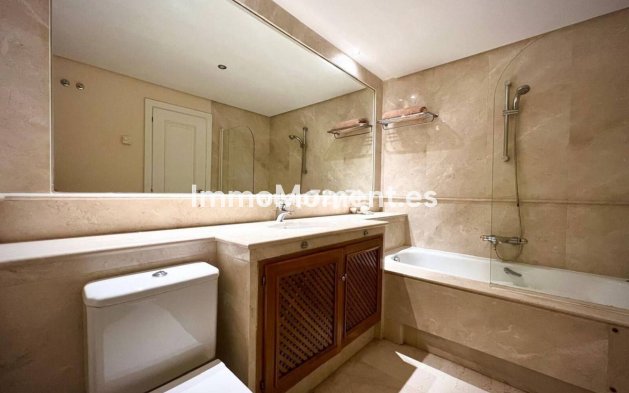 Revente - Maison mitoyenne - Estepona  - Estepona Centro