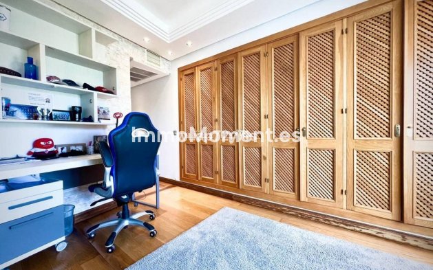 Revente - Maison mitoyenne - Estepona  - Estepona Centro