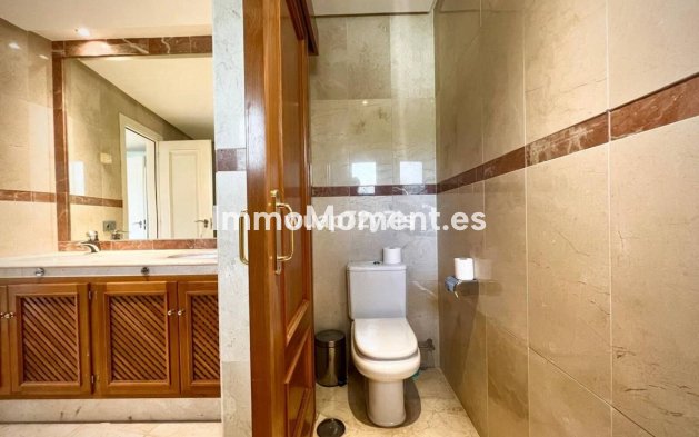 Revente - Maison mitoyenne - Estepona  - Estepona Centro