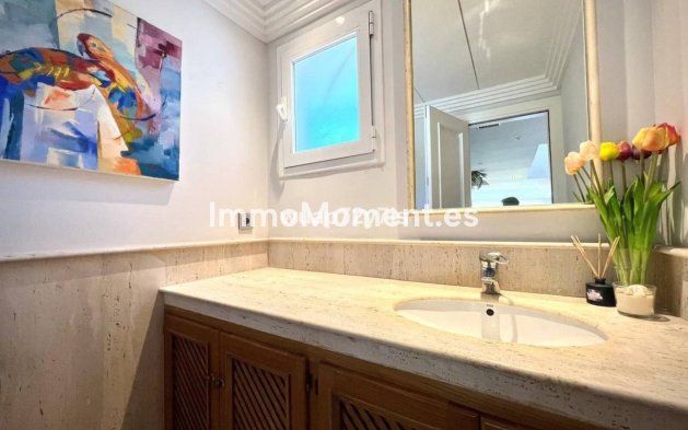 Revente - Maison mitoyenne - Estepona  - Estepona Centro