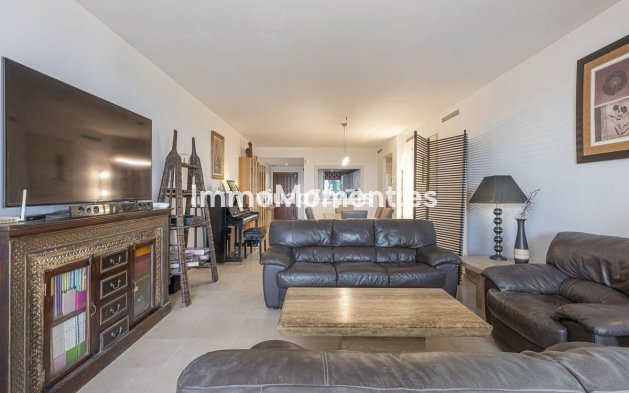 Revente - Appartement - Marbella - Nueva Andalucía