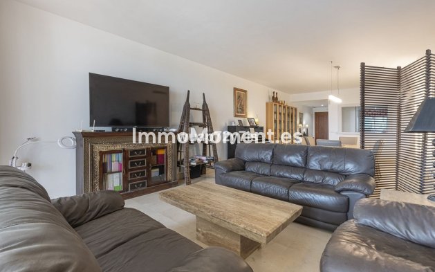 Revente - Appartement - Marbella - Nueva Andalucía