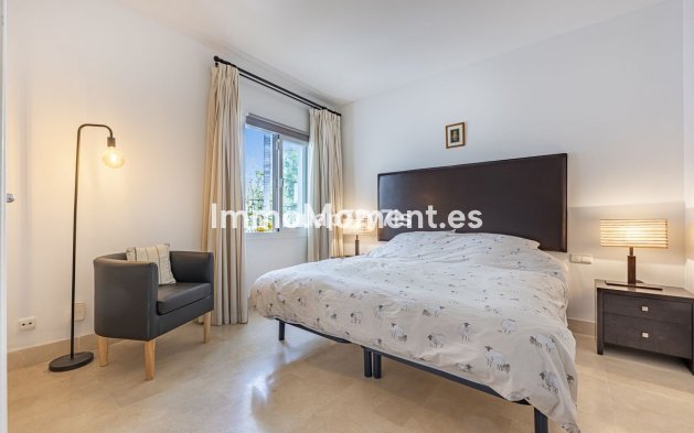 Revente - Appartement - Marbella - Nueva Andalucía