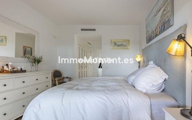 Revente - Appartement - Marbella - Nueva Andalucía