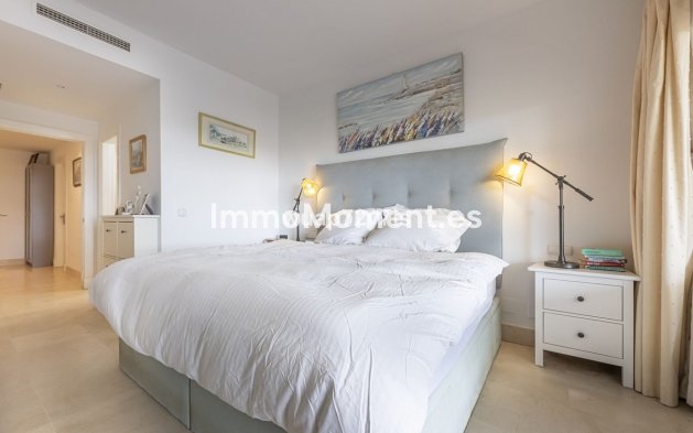 Revente - Appartement - Marbella - Nueva Andalucía
