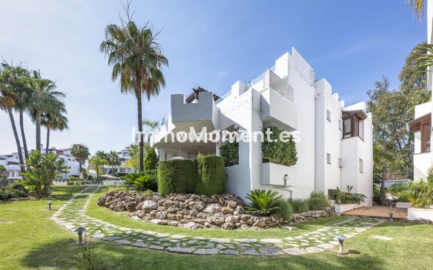 Revente - Appartement - Marbella - Nueva Andalucía