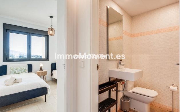 Wiederverkauf - Wohnung - Estepona  - Selwo