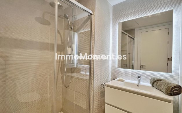 Wiederverkauf - Wohnung - Estepona  - Estepona Centro