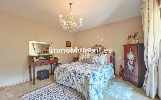 Wiederverkauf - Wohnung - Marbella - Guadalmina Alta