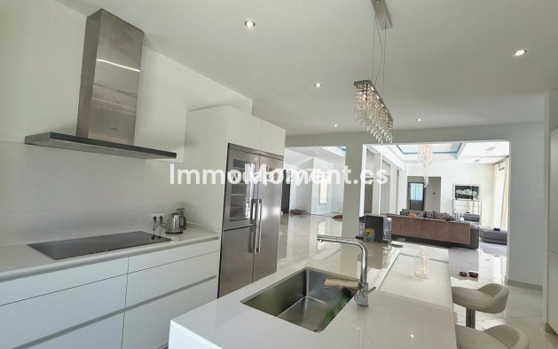 Wiederverkauf - Villa - Sotogrande