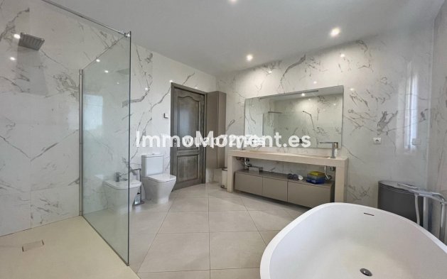 Wiederverkauf - Villa - Sotogrande