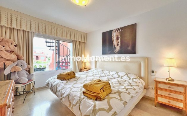 Wiederverkauf - Wohnung - Estepona  - Costalita