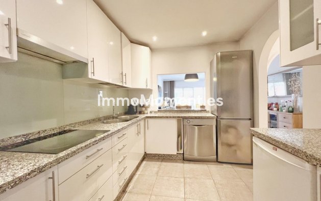 Wiederverkauf - Wohnung - Estepona  - Costalita