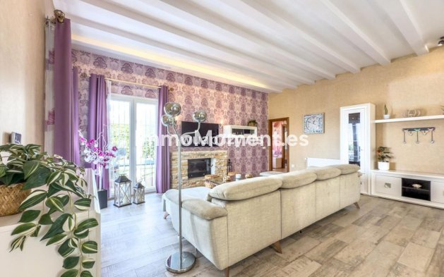 Reventa - Villa - Interior  - Istán