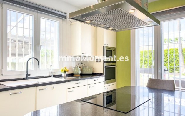 Reventa - Villa - Interior  - Istán