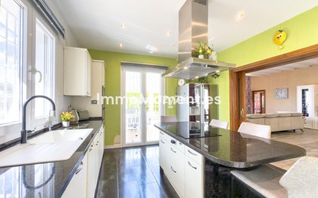 Reventa - Villa - Interior  - Istán