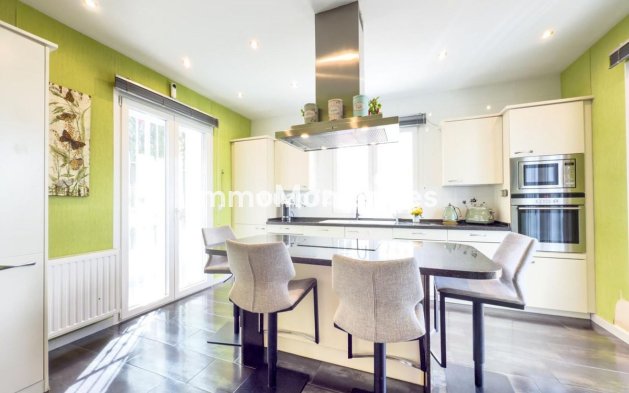 Reventa - Villa - Interior  - Istán