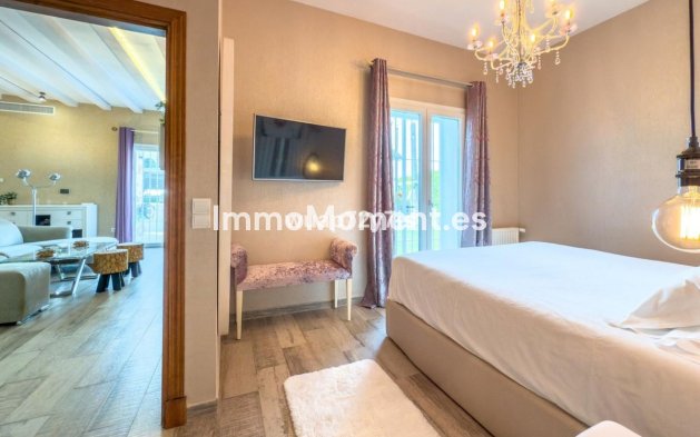 Reventa - Villa - Interior  - Istán