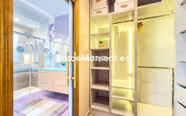 Reventa - Villa - Interior  - Istán