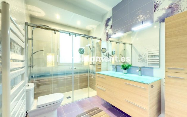 Reventa - Villa - Interior  - Istán