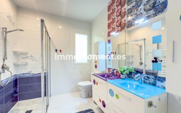 Reventa - Villa - Interior  - Istán