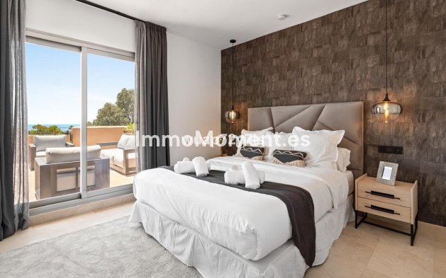 Wiederverkauf - Wohnung - Estepona  - Selwo