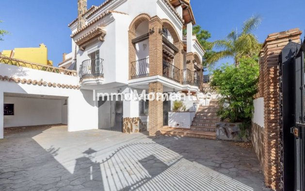 Wiederverkauf - Villa - Benalmadena - Benalmadena Centro