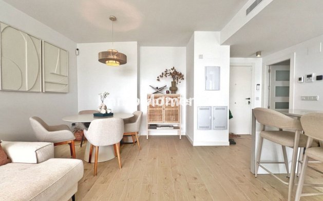 Wiederverkauf - Wohnung - Estepona  - Estepona Centro