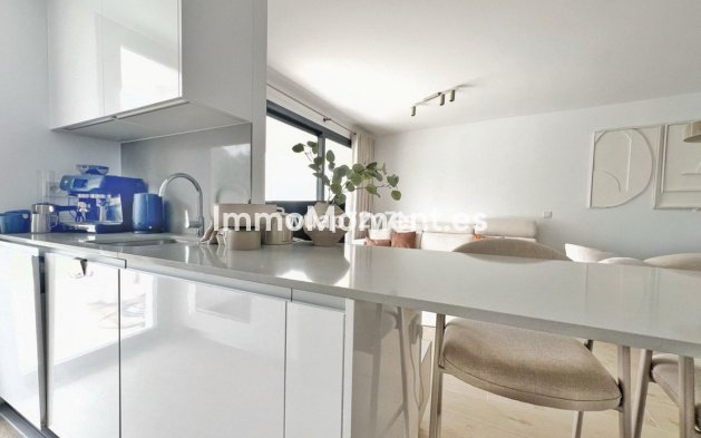 Wiederverkauf - Wohnung - Estepona  - Estepona Centro