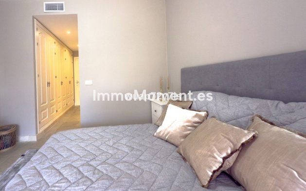 Reventa - Apartamento - Estepona  - Estepona Centro