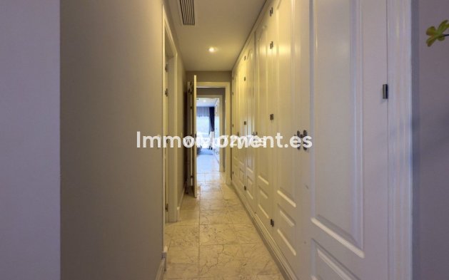 Reventa - Apartamento - Estepona  - Estepona Centro