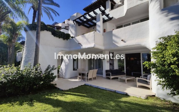 Resale - Apartment - Marbella - Puerto Banús