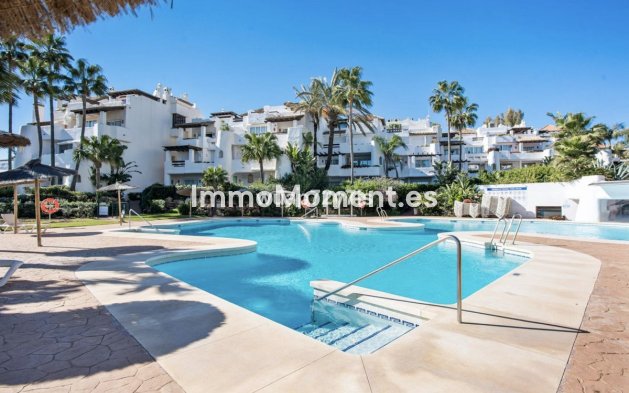 Resale - Apartment - Marbella - Puerto Banús