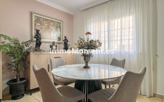 Wiederverkauf - Villa - Estepona  - Estepona Centro