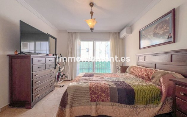 Wiederverkauf - Villa - Estepona  - Estepona Centro