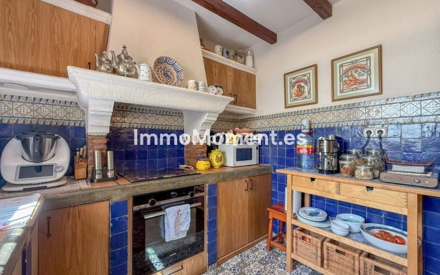 Wiederverkauf - Villa - Marbella - Nagüeles