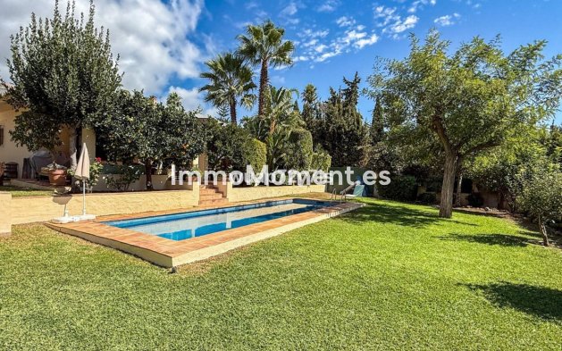 Wiederverkauf - Villa - Marbella - Nagüeles