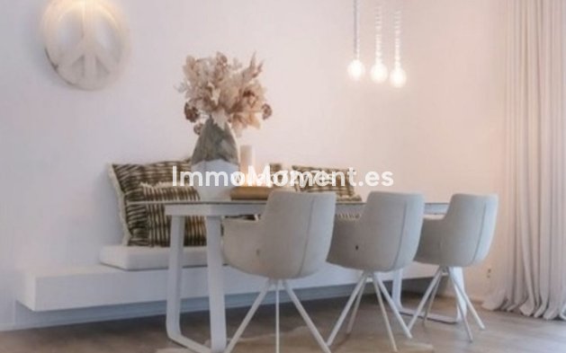 Wiederverkauf - Villa - Marbella - Guadalmina Alta