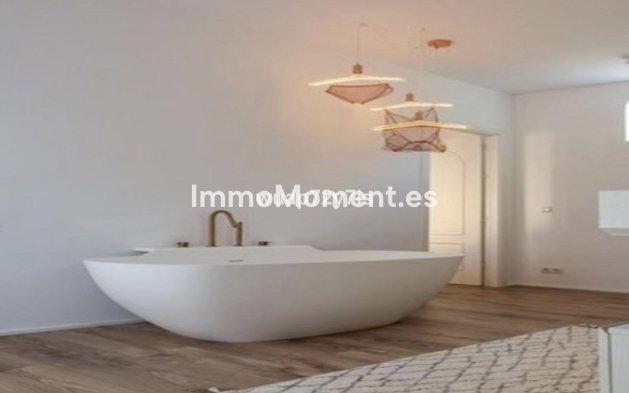 Wiederverkauf - Villa - Marbella - Guadalmina Alta