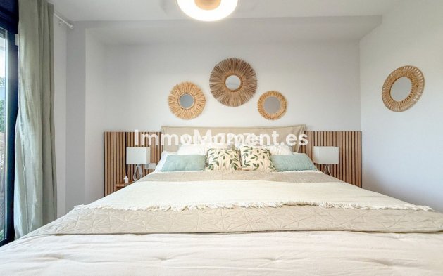 Wiederverkauf - Wohnung - Estepona  - Selwo