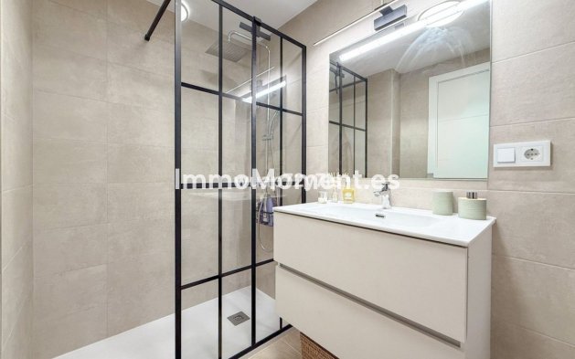 Wiederverkauf - Wohnung - Estepona  - Selwo