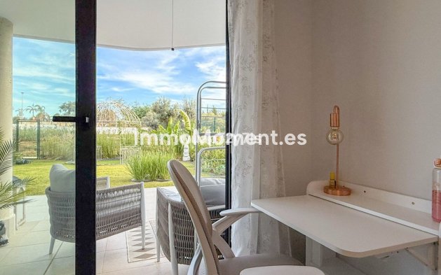 Wiederverkauf - Wohnung - Estepona  - Selwo